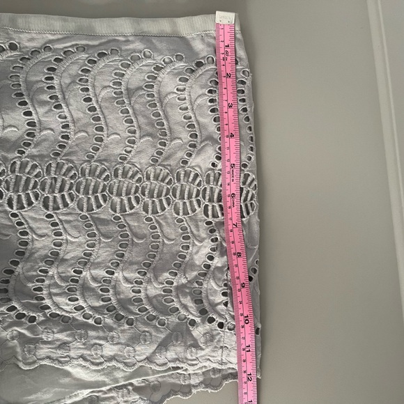 J Crew eyelet shorts - Picture 3 of 7